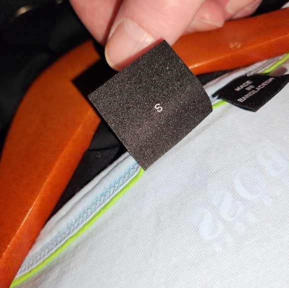 Hugo Boss t-shirt - Picture 5 of 6